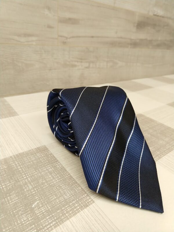 Corbata