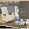 Sillon Reclinable y giratorio de piel con sistema electrico color Hueso Marca BarcaLounger