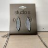 1 Par de aretes Y 1 Collar para dama Marca Studio S