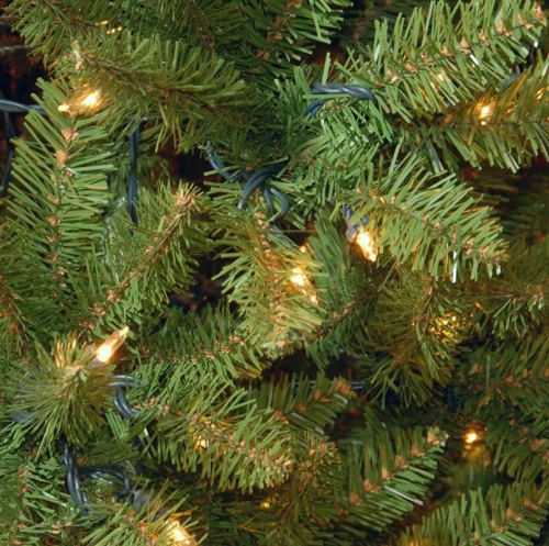 Árbol de Navidad De 7ft Con Luces LED - Marca National Christmas Tree - Imagen 2