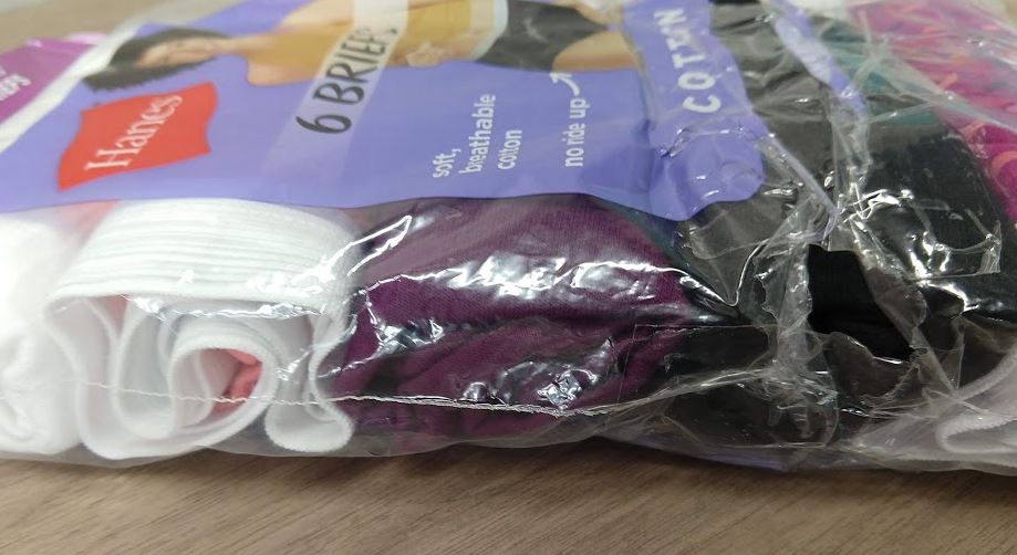 4 pantis talla 10 corte briefs Marca Hanes - Imagen 3