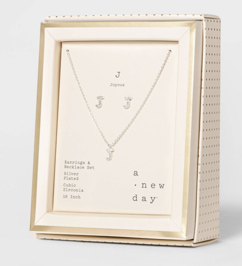 Conjunto De Aretes Con Cadena "Letra J" Bañado en Plata - Marca A New Day