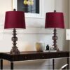 Conjunto vintage de lámparas de mesa color guinda marca Oneach