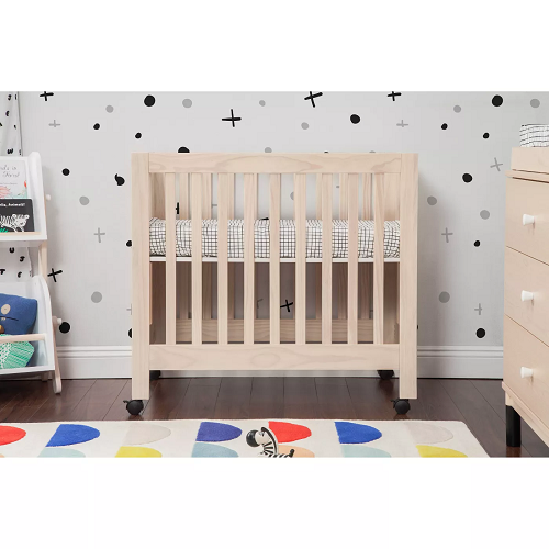 Cuna pequeña para bebe marca Babyletto - Imagen 2