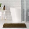 Par de alfombras para baño marca Room Essentials