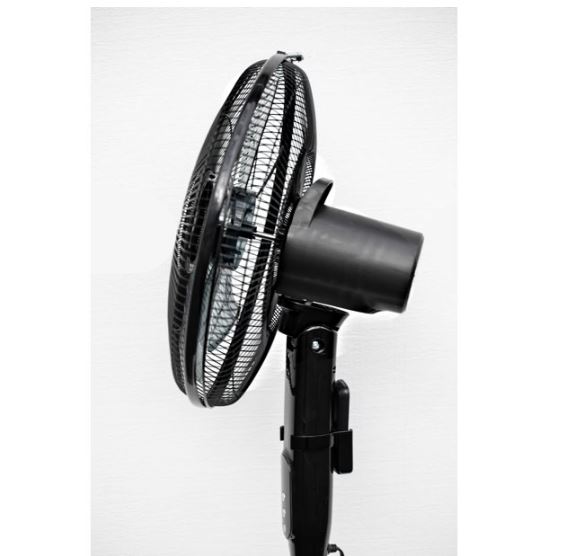 Ventilador de pedestal de 16" con 12 velocidades marca Mainstays - Imagen 3