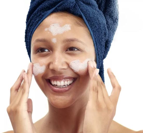 Crema para limpieza facial marca Cetaphil - Imagen 2