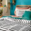 Juego de edredon y fundas estampadas tamaño Full/Queen marca Opalhouse