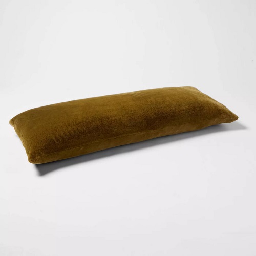 Funda de almohada de felpa de 20 x 50 in (50.8 cm x 127 cm) marca Room Essentials - Imagen 2