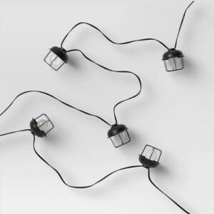 Guirnalda de luces LED tipo jaula marca Smith & Hawken