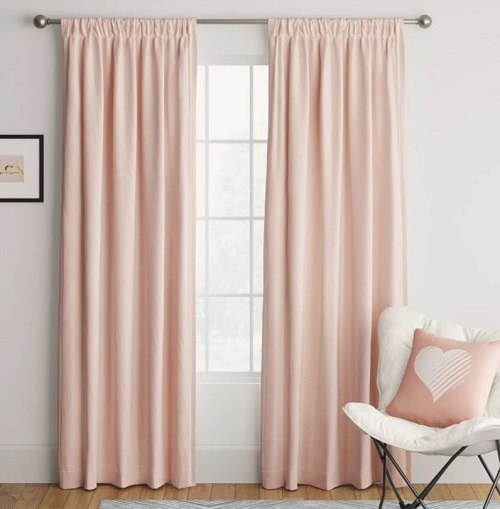 Par de paneles de cortina térmica rosa de 63" x 42" marca Room Essentials™