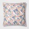 Funda para cojín con diseño floral de 26x26" marca Threshold