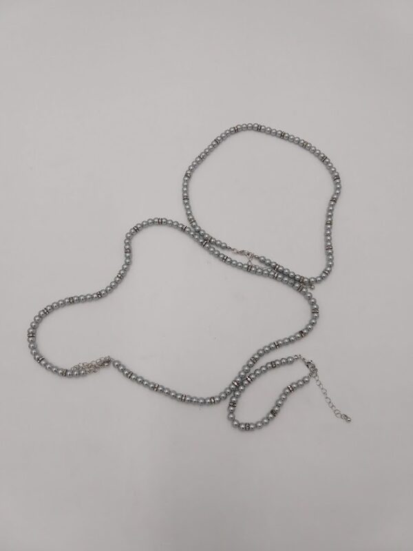 Juego de 2 Collares y Pulsera de perlas plateadas