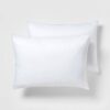 2 fundas protectoras de almohada tamaño King marca Room Essentials