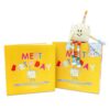 Libro y peluche Una historia de cómo llegan a ser los cumpleaños marca Meet Birthday