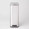 Bote de basura de 45 l de acero inoxidable con escalones delgados marca Brightroom