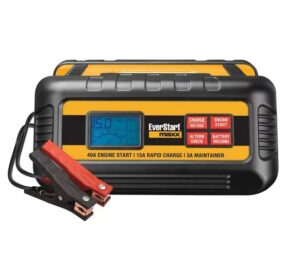 Cargador y mantenedor de batería para carro de 15 amperios - EverStart Maxx