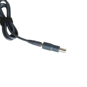 Alternative view of Cargador para computadora portátil de 65 W con 10 puntas intercambiables -Surf Onn.