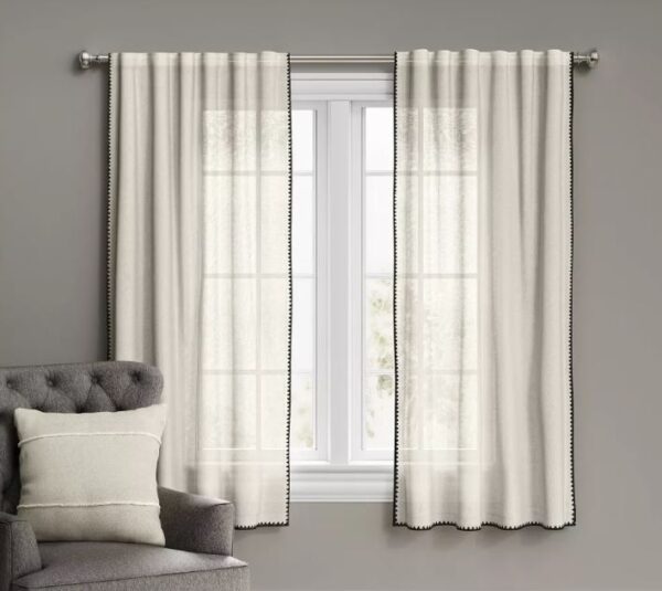 2 Panel de cortina de ventana con borde cosido con filtrado de luz - Threshold™