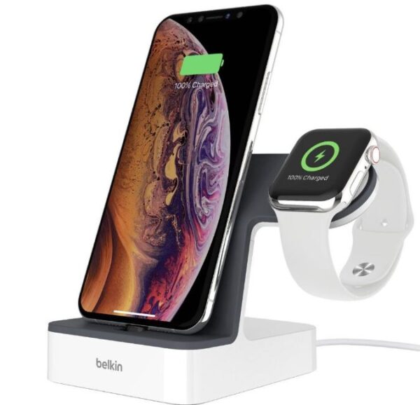 Base de carga PowerHouse para iPhone y Apple Watch marca Belkin
