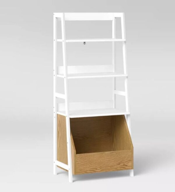 Estantería para niños Bly con almacenamiento color blanco marca Pillowfort