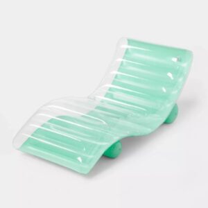 Infable para piscina color verde con portavasos marca Sun Squad