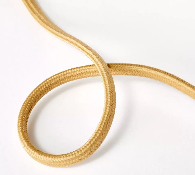 Lámpara de pie con pantalla cónica de ratán color marrón 60in marca Threshold - Imagen 4