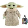 Muñeco Baby Yoda con sonidos y movimientos de Star Wars The Mandalorian