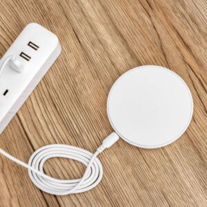 Alternative view of Almohadilla de carga inalámbrica Qi, Blanco - onn.