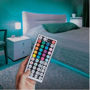 Alternative view of Tiras de luces LED de colores RGB flexibles de 13ft - West & Arrow