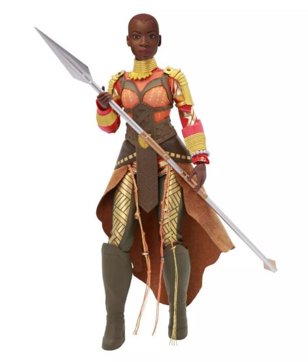 Juguete figura de acción "Okoye"  Marvel Black Panther