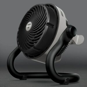 Ventilador color gris  modelo EXO51 marca Vornado