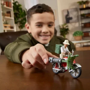 Alternative view of Juguete figura de acción de Helena Shaw Indiana Jones - Hasbro