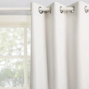 Alternative view of Par de paneles de cortina opacos de color blanco sólido de 37" x 63" - Marca Mainstays