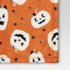 Alternative view of Manta naranja con estampado de calabazas 50 x 60" - Hyde & EEK! Boutique