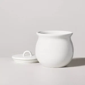 Alternative view of Bote de cerámica de 99 oz con borde acampanado en tono crema vintage - Hearth & Hand