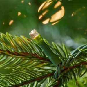Alternative view of Árbol de Navidad Eastcastle de 9 pies con 1550 luces LED - Home Decorators