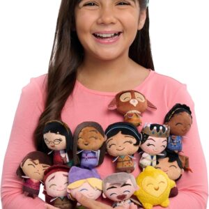 Alternative view of Mini juguete coleccionable de peluche de 3 in de la película Wish