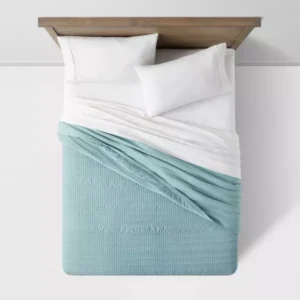 Alternative view of Colcha velvet tamaño Full/Queen color azul marca Threshold