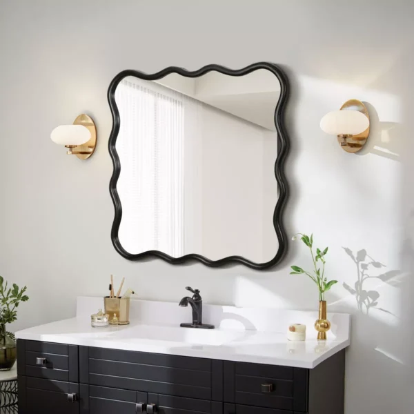 Espejo moderno ondulado de 36" x 36" marca ModernLuxe