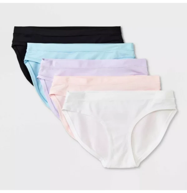 Paquete de 5 calzones para niña talla TALLA 8 marca All in Motion