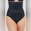 Faja moldeadora para dama talla L marca Assets by Spanx