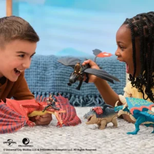 Alternative view of Set de juguetes figuras de acción de la batalla final de Cómo entrenar a tu dragón