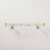 Repisa de vidrio decorativa de 61 cm - Hearth & Hand