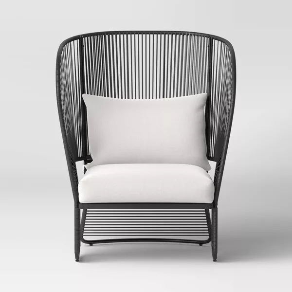 Silla de patio modelo Mackworth color negro marca Threshold - Imagen 4