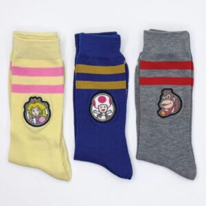 Paquete de 3 calcetines de personajes de Mario: Toad, DK y Peach,  talla 8-12 - Marca Nintendo