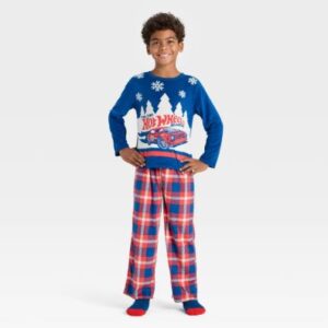 Conjunto de 3 piezas de pijama para niño: camisa de manga larga, pans y calcetas de hot wheels, talla 4-5 - Marca Hot Wheels