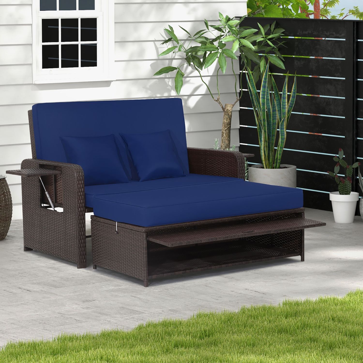 Sofá cama de ratán para patio marca Costway