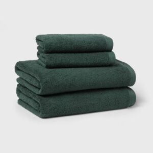 Paquete de 2 toallas grandes, color verde - Marca Room Essentials