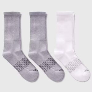 Paquete de 3 pares de calcetas para adulto, talla 6-12 - Marca Hanes